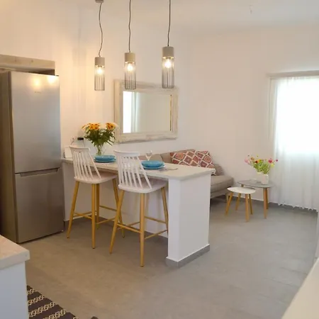 Сasa de vacaciones Aelia House Plaka *